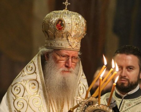Патриарх Неофит: Младите по площадите да бъдат разумни