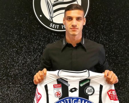 Галатасарай преговаря за Кирил Десподов