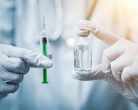 Китай и Русия в съюз за ваксината срещу коронавирус