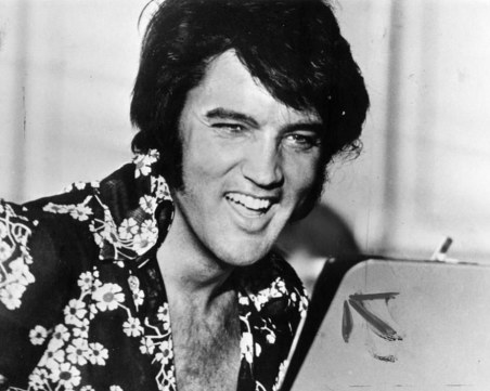 На този ден: Скок от ръба на Космоса, смъртта на Краля на рокендрола