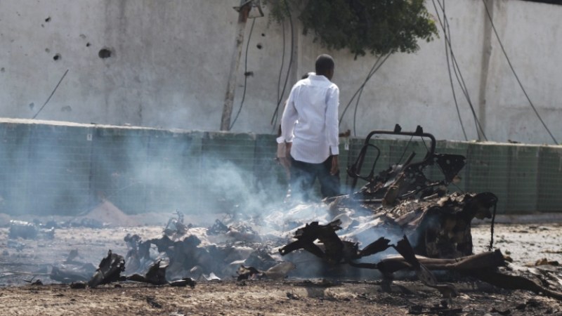 Взрив в хотел в Сомалия! Десетки са ранени