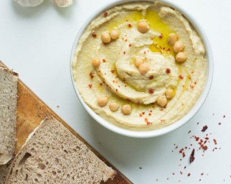 Как да направите перфектен хумус само за няколко минути?