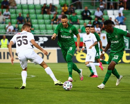 Лудогорец продължава напред в Шампионската лига