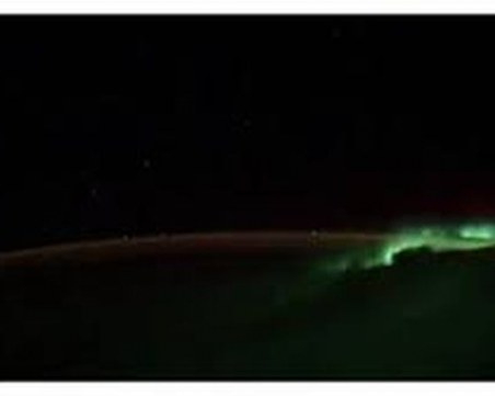 Руски космонавт показа видео с НЛО