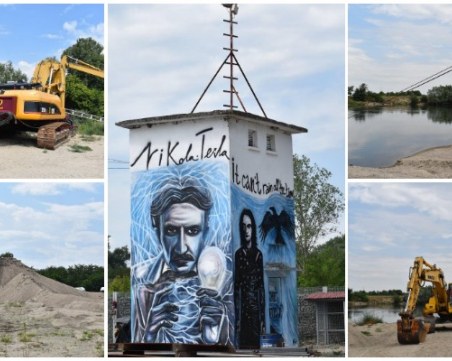 В базата на Иван Тобиев- багери на ток и трафопост с лика на Никола Тесла