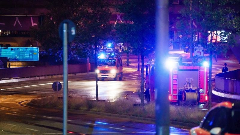 Ислямист рани с колата си 6 души в Берлин