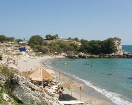 Дружеството, ограничило достъпа до наш плаж, жали санкцията си