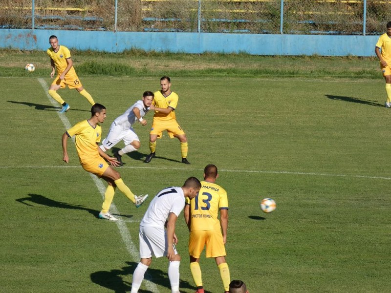 3 от 3 за Марица, Спартак с първа победа