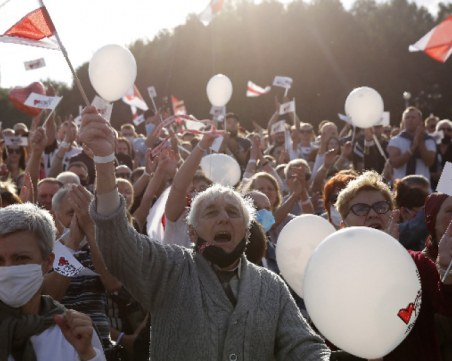 20 000 на пореден протест срещу Лукашенко в Минск