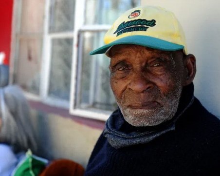 Почина най-възрастният мъж в света