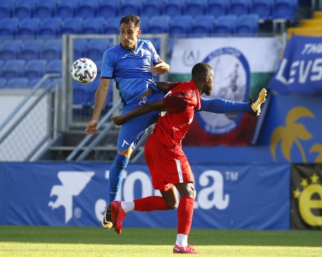 Царско село продължи черната серия на Левски