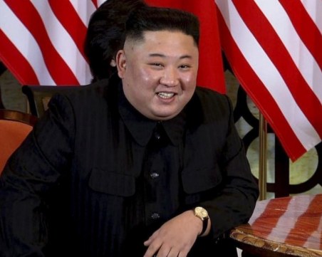 Ким Чен Ун е в кома? Сестра му поема управлението на страната
