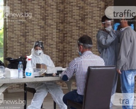 Щамът на COVID-19 в България, който циркулира е по-заразен, но по-малко смъртоносен