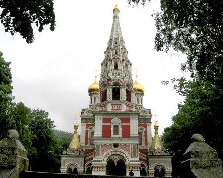 Борисов: Отпускаме 1,612 млн. лева за ремонт на храма на Шипка