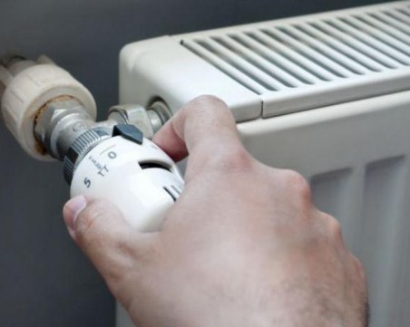 Омбудсманът: Изразителните сметки за парното са пълен хаос, върнатите суми за подигравка