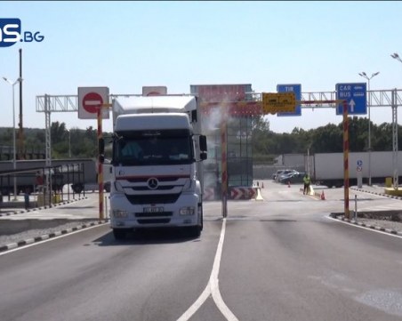 Решиха проблема с колоните от тирове и мизерията на границата с Турция! ВИДЕО