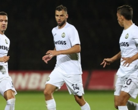 Албанци изхвърлиха Славия от Европа