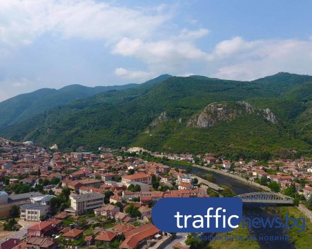 Кричим празнува 51 години от обявяването за град