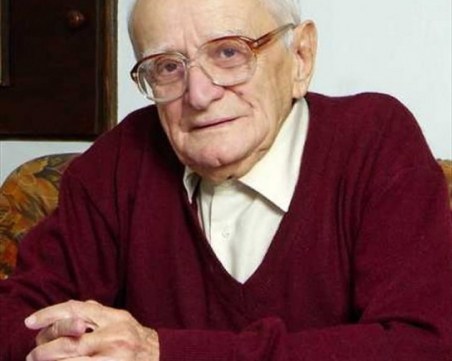 Шест години от смъртта на големия поет Валери Петров