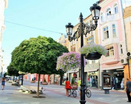 Слънчево и топло в Пловдив, ето колко ще показва термометърът