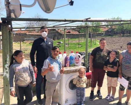 Браво! Събраха се парите за здравните осигуровки на Сашка от Каменец