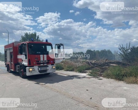 Голям пожар подпали четири къщи, има задържан за палежа