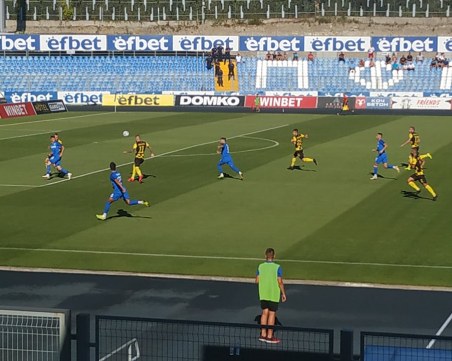 Арда стигна до пълен обрат, Ботев остана с 10 души