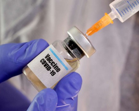 Експерти алармират за риск при ваксините за COVID-19, предупреждават за ХИВ и ниска ефективност