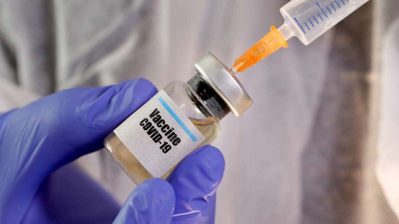 Експерти алармират за риск при ваксините за COVID-19, предупреждават за ХИВ и ниска ефективност