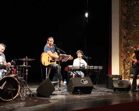 Анонимно писмо на стълбите на Тримона: Не участвайте в концерта Бог Рок