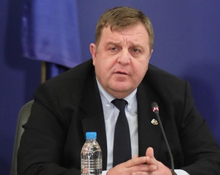 Каракачанов: Ще подкрепим нова Конституция, ако има ценз за гласуване и задължителна казарма