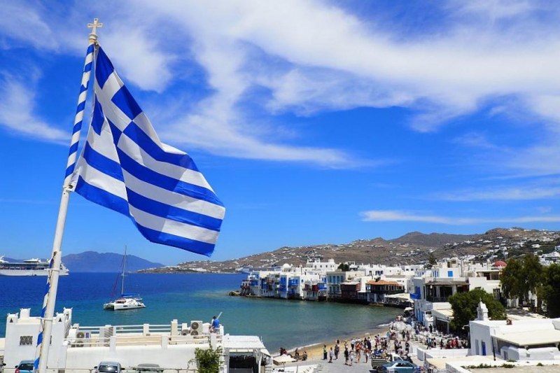 Официално: Удължиха ограниченията за туристи в Гърция