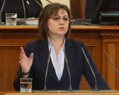 Корнелия Нинова: Извиват ръцете на депутати и партии да подкрепят конституционните промени