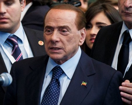 Силвио Берлускони е с COVID-19