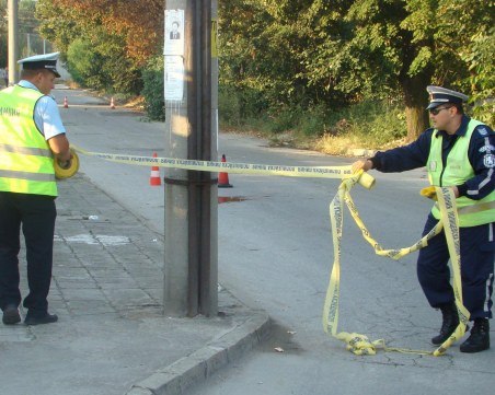 Смърт в София! Пикап помете и уби човек