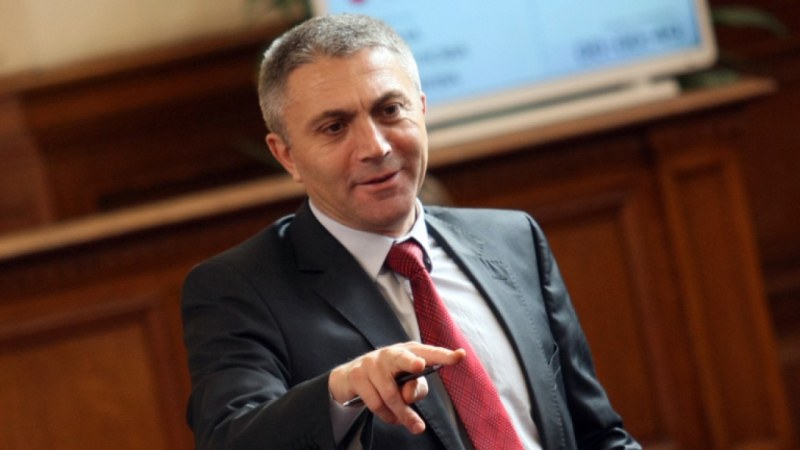 ДПС поиска оставката на президента Радев и на кабинета на Борисов