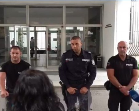 Ранените полицаи в София: Атаката бе целенасочена, обстрелваха ни повече от час