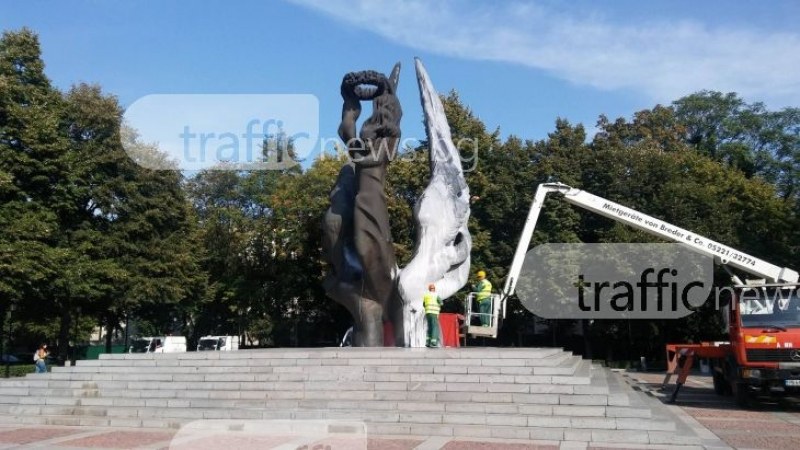 Пръскат срещу комари в центъра на Пловдив