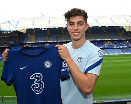 Челси обяви трансфер за 89 милиона, но обърка името на играча