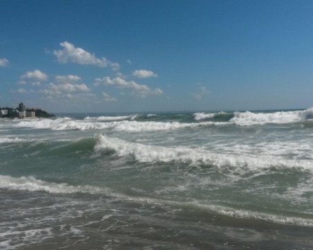 Мъж се удави в Синеморец, друг изчезна