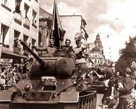 На 5 септември СССР обявява война на България! Лъжите, превърнали държавата ни в протекторат