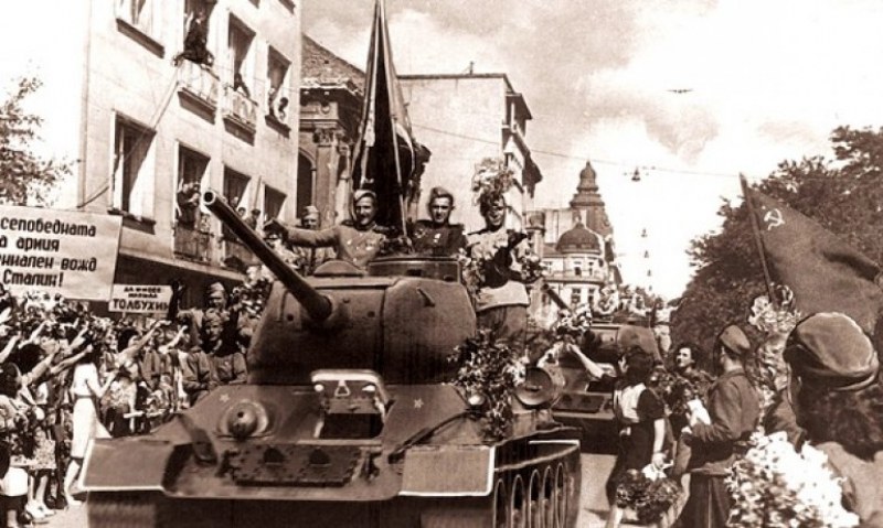 На 5 септември СССР обявява война на България! Лъжите, превърнали държавата ни в протекторат