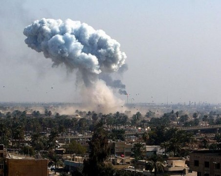 Бомбардираха летището в Багдад