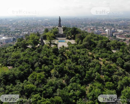 5 сцени, 2 рояла и музиката на Стинг на Бунарджика! ПРОГРАМА