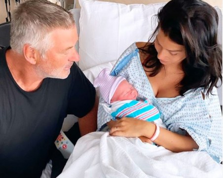 Алек Болдуин стана баща за шести път