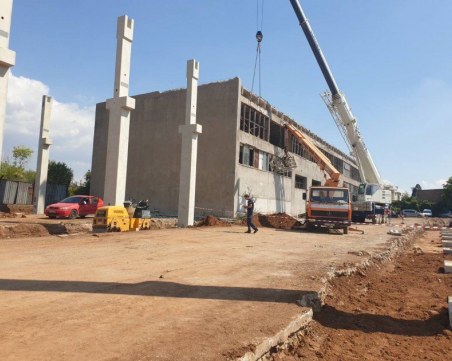 Работниците, загинали на строителен обект, били без колани и каски