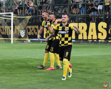 Групата на Ботев за мача с Царско село