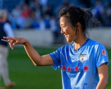 Японска футболистка ще играе в мъжки отбор