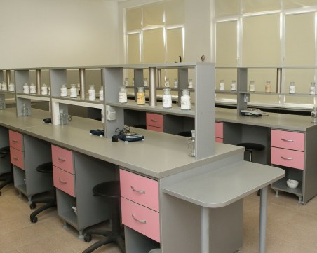 Откриха обновени учебни лаборатории в Медицински университет-Пловдив