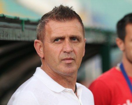 Акрапович: Излизаме с титулярите срещу Лудогорец, няма причина да се пазим за Тотнъм